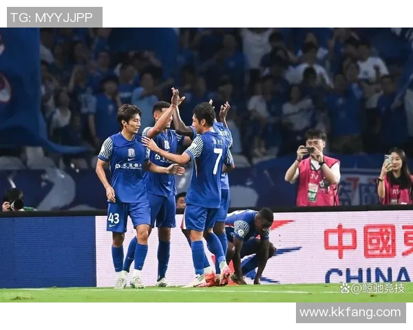 中超联赛精彩对决实时直播，球迷们不容错过的赛场瞬间与分析