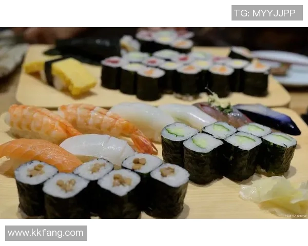 探索全球美食的独特魅力与风味 从传统小吃到创新料理的跨文化之旅